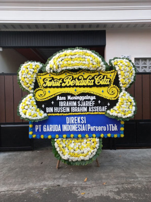 Papan Bunga Duka di Walikukun